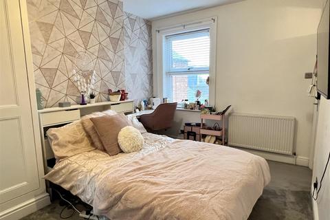 6 Beverley Road, Market Weighton, York, YO43 3JP