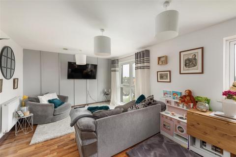 63 Olympia Way, Whitstable, CT5 3FF