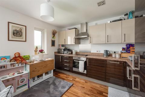 63 Olympia Way, Whitstable, CT5 3FF