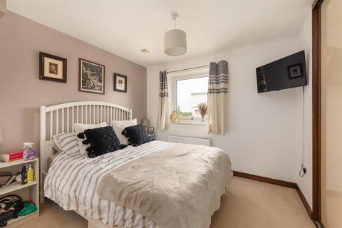 63 Olympia Way, Whitstable, CT5 3FF