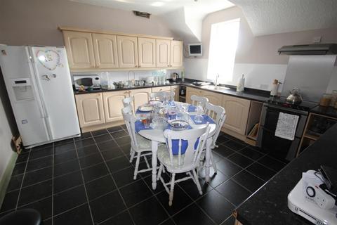 5 bedroom semi-detached house for sale, Egerton Road, Colwyn Bay