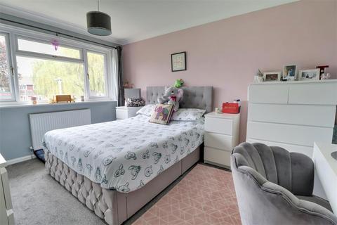 3 bedroom terraced house for sale - Curlew Road, Abbeydale, Gloucester