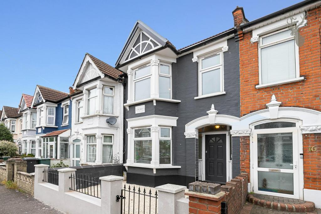 Empress Avenue, Chingford E4 5 bed house for sale £625,000