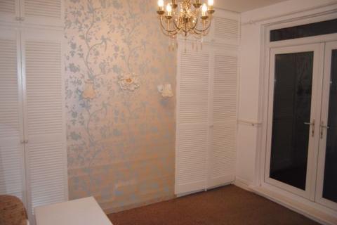2 bedroom flat for sale - Dene Crescent, Wallsend, NE28