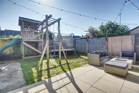 3 bedroom semi-detached house for sale, Pankhurst Close, Bexhill-On-Sea