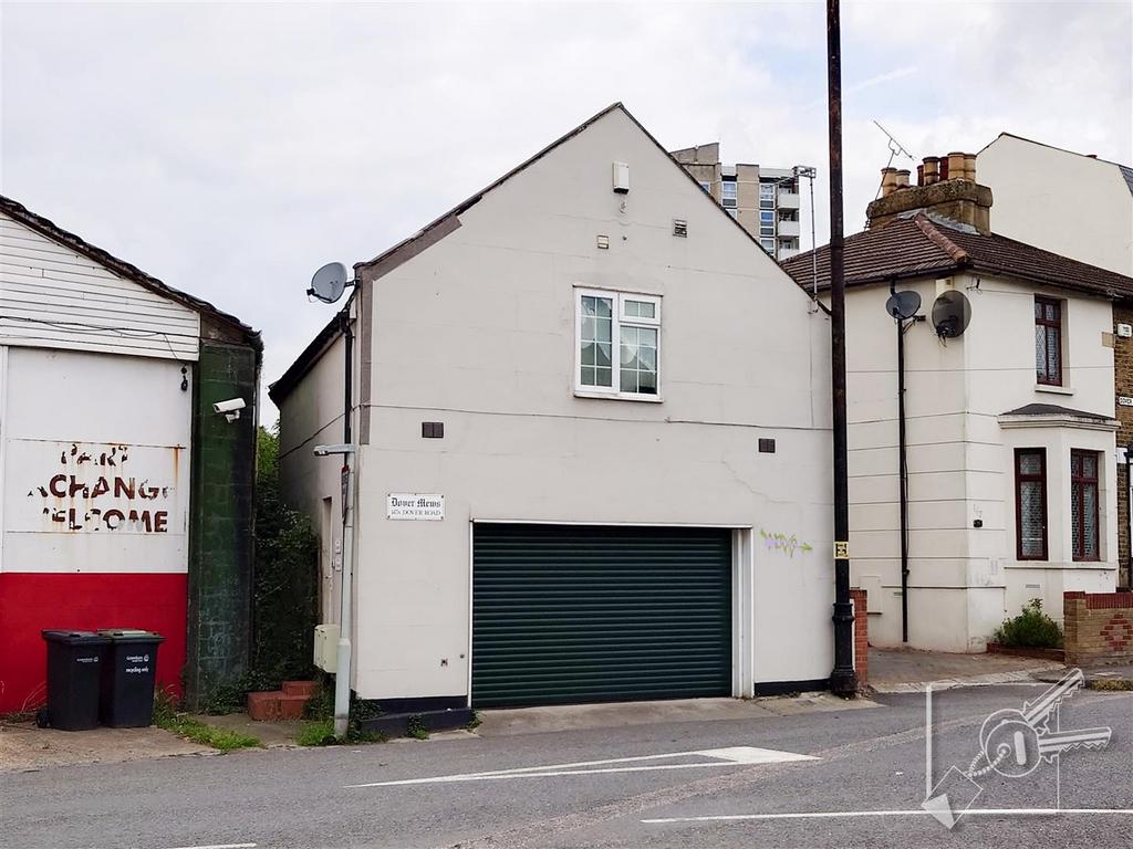Dover Road, Northfleet, Gravesend Property for sale £325,000