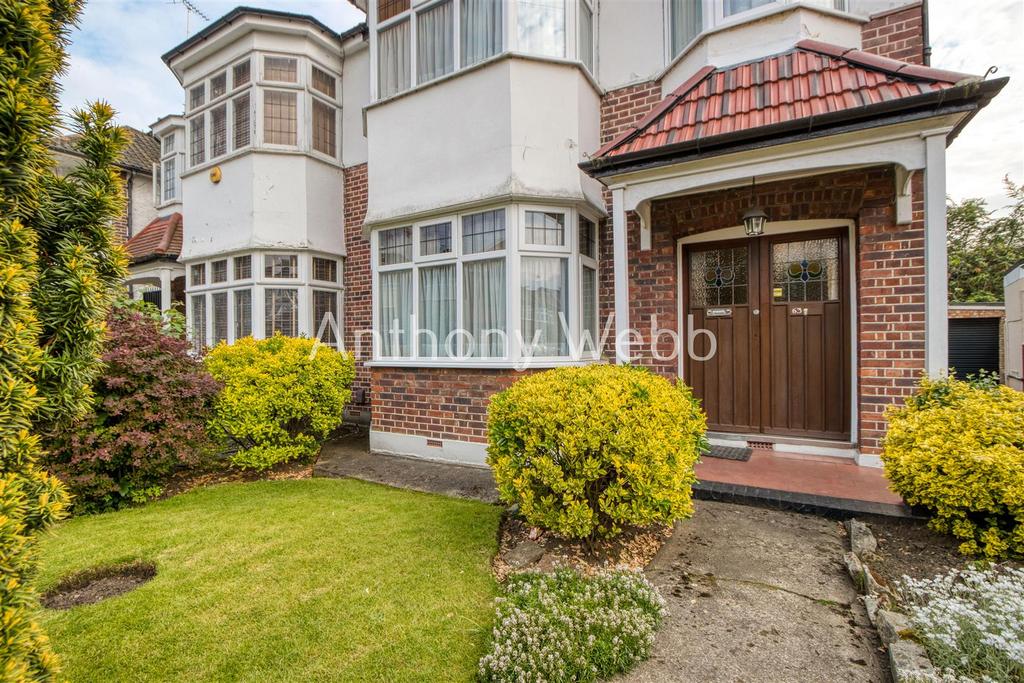 Cranford Avenue, Palmers Green, N13 3 bed semidetached house for sale