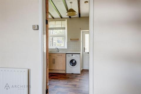 31 Cross Lane, Sheffield, S10 1WL