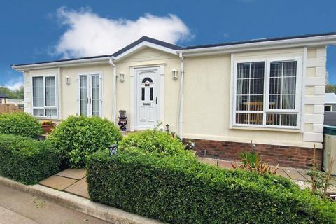 2 bedroom park home for sale - Sandholme Lane, Leven, Beverley