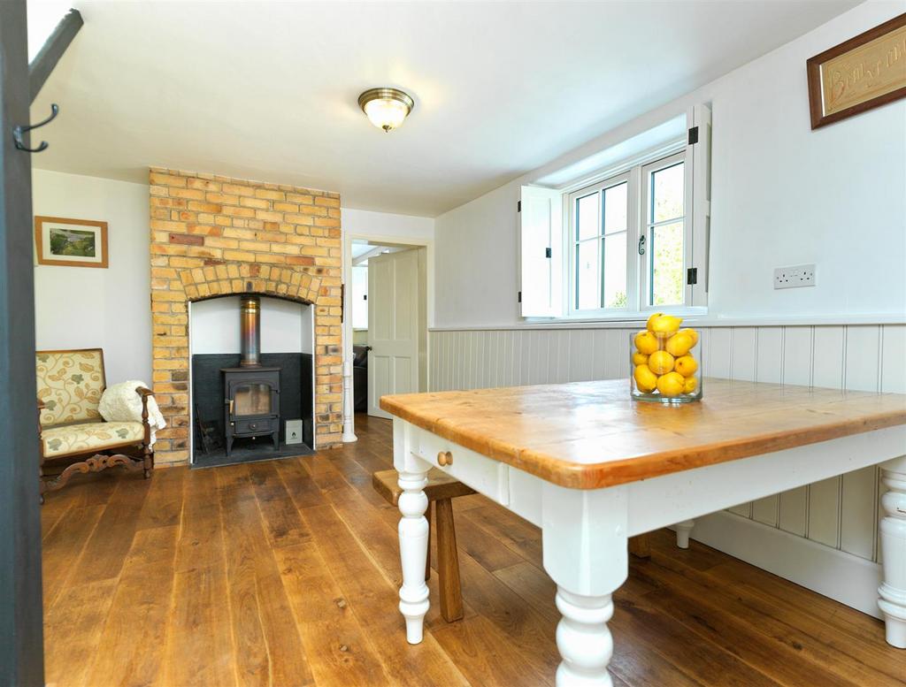 Bronygarth, Oswestry 2 bed country house for sale £399,995