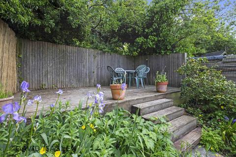 6 Barnett Road, Brighton, BN1 7GH