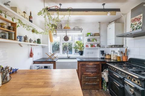64 Barratt Street, Bristol, BS5 6DF