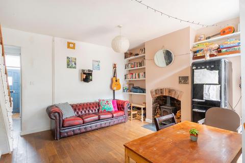 64 Barratt Street, Bristol, BS5 6DF