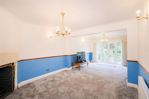 72 Dale View Avenue, London, E4 6PL