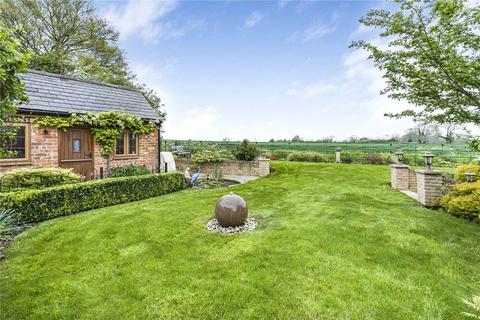 3 bedroom detached house for sale, The Cottage, West Farndon, South Northamptonshire