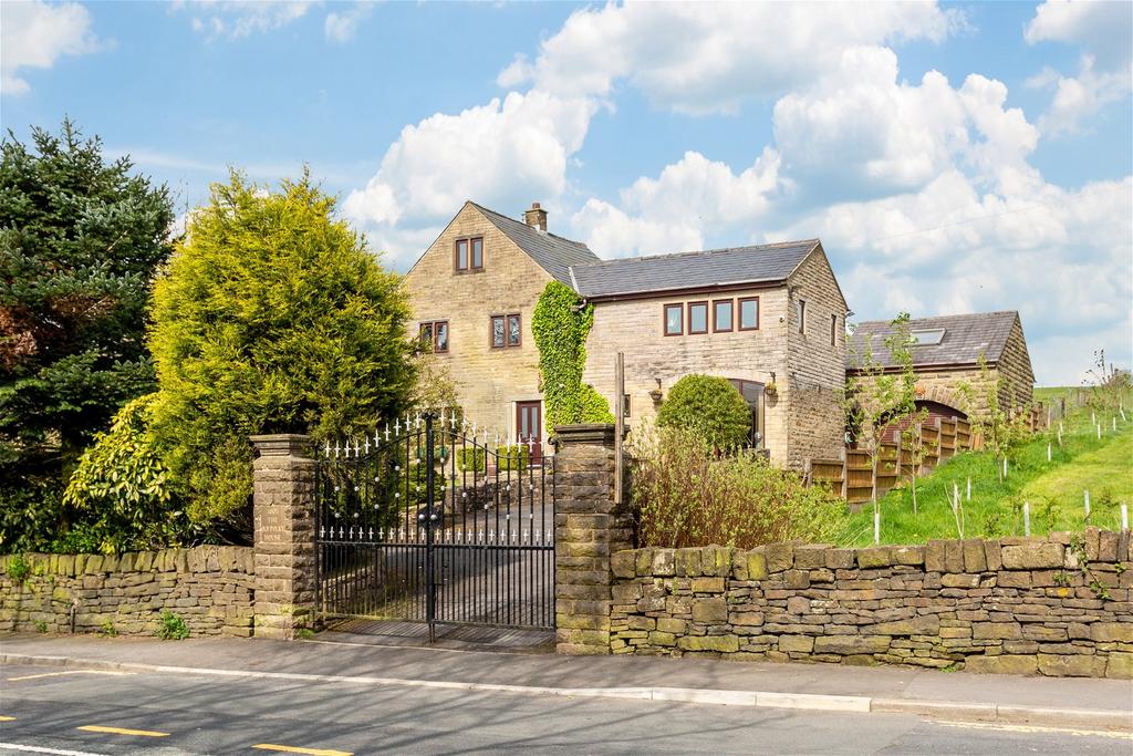 Huddersfield Road, Scouthead, Saddleworth 4 bed detached house for sale