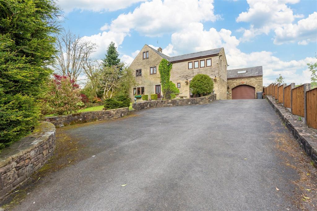 Huddersfield Road, Scouthead, Saddleworth 4 bed detached house for sale