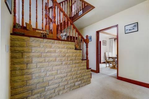 4 bedroom detached house for sale - Woodmeadow Court, Mossley, Ashton-Under-Lyne