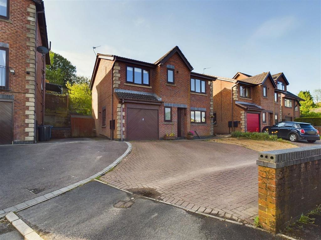 Alderwood Fold, Lees, Oldham 4 bed detached house for sale £375,000