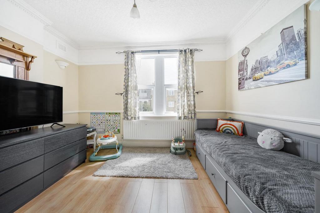 Blythe Vale, Catford 1 bed flat for sale £280,000