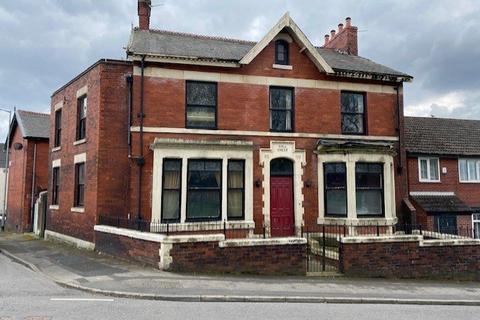 6 bedroom detached house for sale - Chapel Street, Dukinfield