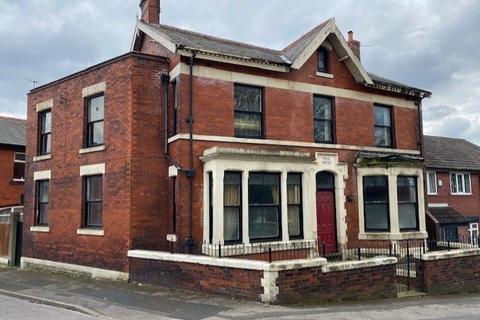 6 bedroom detached house for sale - Chapel Street, Dukinfield