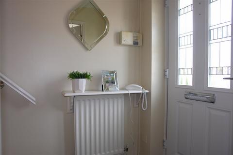 6 Vorlich Drive, Chadderton, Oldham, OL9 0NY