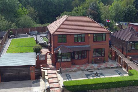 4 bedroom detached house for sale, 39, Ferney Field Road, Chadderton, Oldham