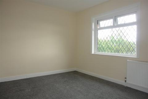 76 Alt Lane, Oldham, OL8 2EN
