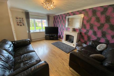 39 Cairnwell Road, Chadderton, Oldham, OL9 0NA