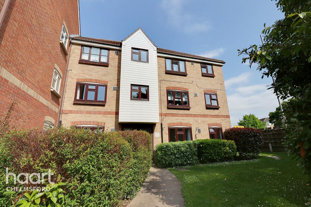 Redmayne Drive, Chelmsford 2 bed apartment for sale £200,000