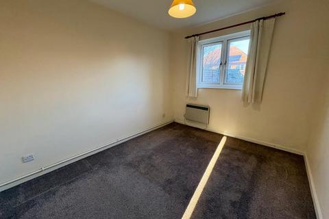 undefined, Pettingrew Close, Walnut Tree, Milton Keynes, MK7