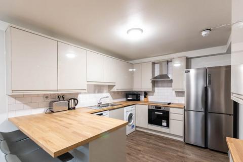 5 bedroom flat to rent, 1409L West Bryson Road, Edinburgh, EH11 1EH