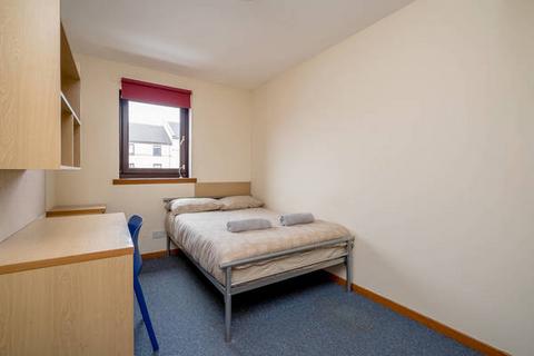 5 bedroom flat to rent, 1409L West Bryson Road, Edinburgh, EH11 1EH