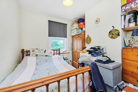 58 Treen Avenue, London, SW13 0JT