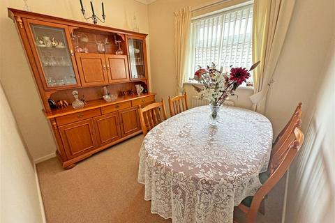 39 Dyas Road, Hollywood, Birmingham, B47 5LJ