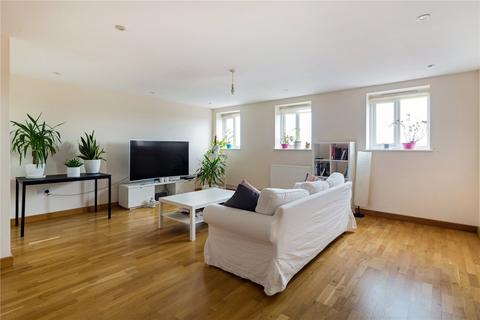 2 bedroom penthouse for sale - Basbow Lane, Bishop's Stortford, Hertfordshire, CM23