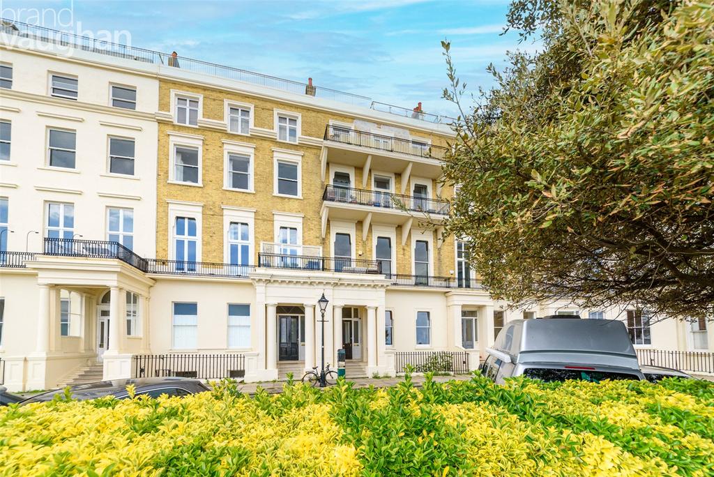 Eastern Terrace, Brighton, East... 2 bed flat £650,000