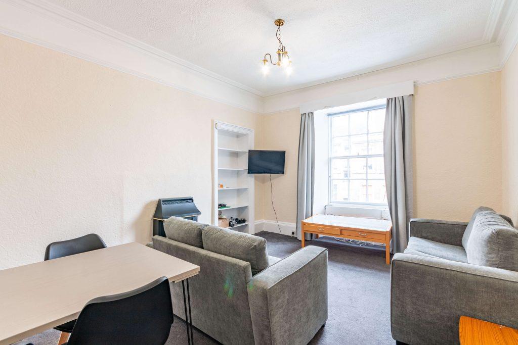 97P Kirk Street, Edinburgh, EH6 5EY 6 bed flat share £3,750 pcm (£