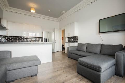 6 bedroom flat to rent, 35P – East Preston Street, Edinburgh, EH8 9QA