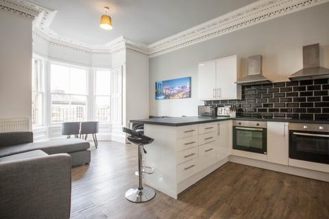 6 bedroom flat to rent, 35P – East Preston Street, Edinburgh, EH8 9QA
