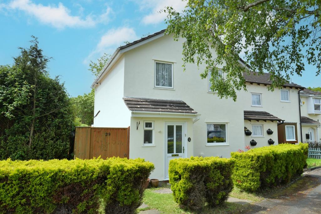 Arundel Close, New Milton, Hampshire, BH25 3 bed semidetached house
