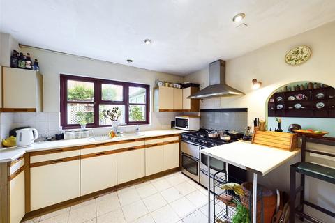 4 bedroom detached house for sale, Guildford Road, Ash GU12