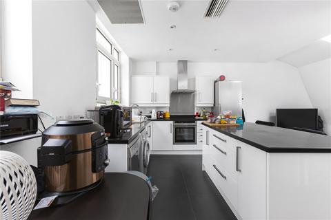 2 bedroom apartment to rent, Carthusian Street, London, EC1M