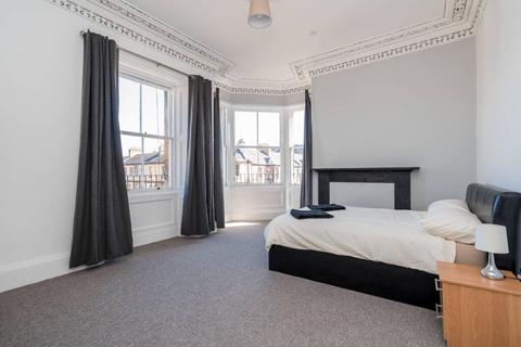 undefined, 46P South Clerk Street, Edinburgh, EH8 9PR