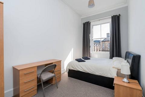 10 bedroom flat share to rent, 46P South Clerk Street, Edinburgh, EH8 9PR