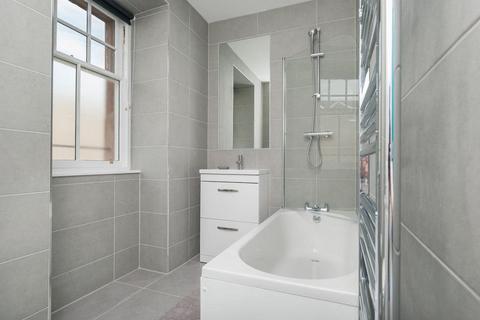 undefined, 0490L Causewayside, Edinburgh, EH9 1PN