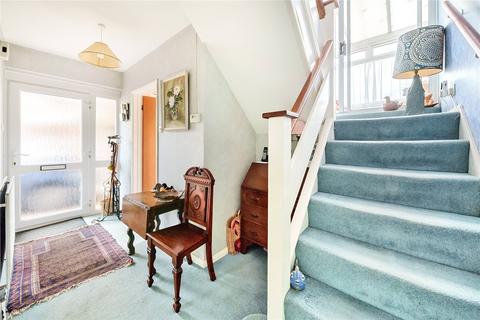 Plymyard Barrow, Boddington, Cheltenham, GL51 0TL