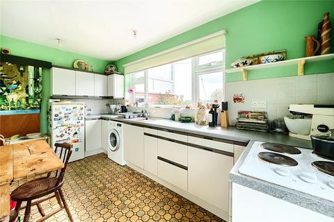 Plymyard Barrow, Boddington, Cheltenham, GL51 0TL