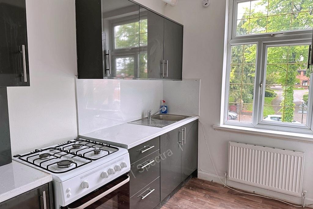 3 bedroom flat for rent